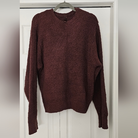 SKIMS Fuzzy pullover sweater M/L - Picture 1 of 4